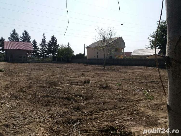 Teren de 1740 mp, în Lilieci