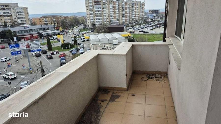 Apartament cu 4 camere în Brazda lui Novac