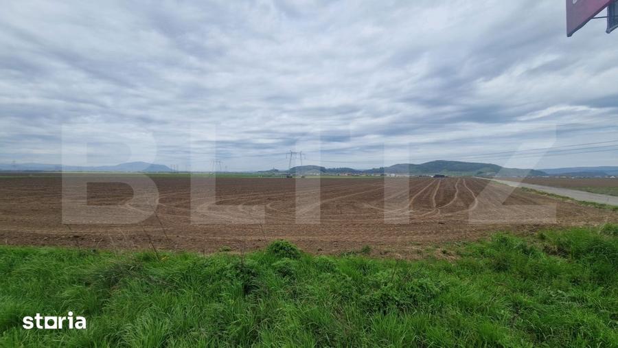 Teren de 11620 mp, în Hărman