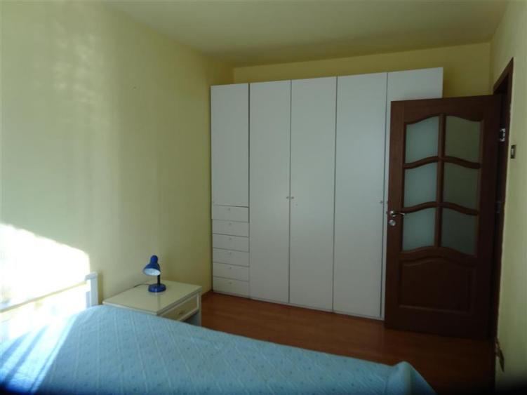 Apartament cu 2 camere semidecomandat, mobilat în P-ța Gării