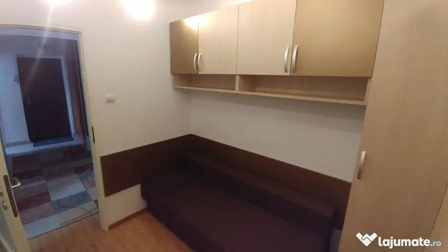 Apartament cu 2 camere decomandat, mobilat în Alexandru cel Bun