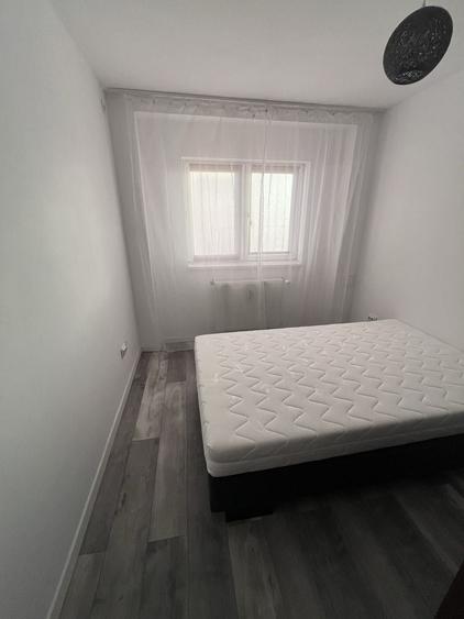 Apartament cu 3 camere decomandat în Gorjului