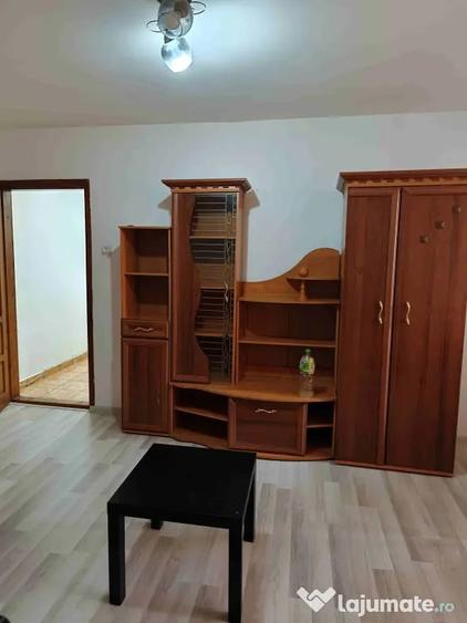 Apartament cu 2 camere semidecomandat în Olari