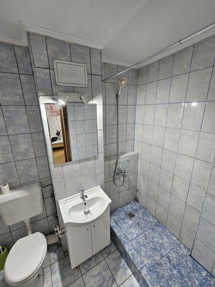 Garsonieră decomandată în Politehnica