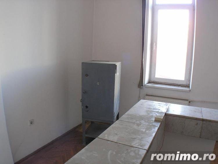 Spațiu comercial, de 400 mp, în Kogălniceanu