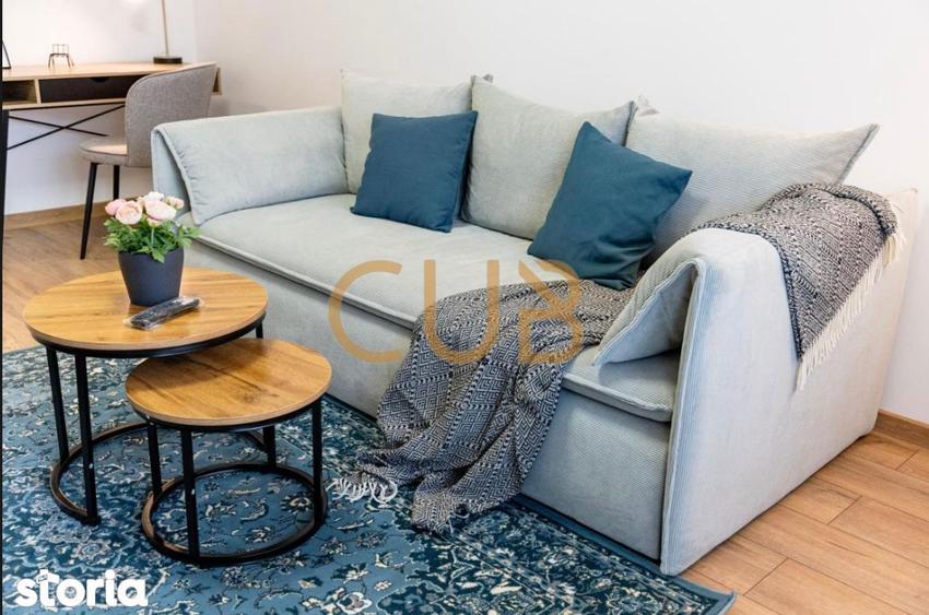 Apartament cu 3 camere, mobilat în P-ța Victoriei