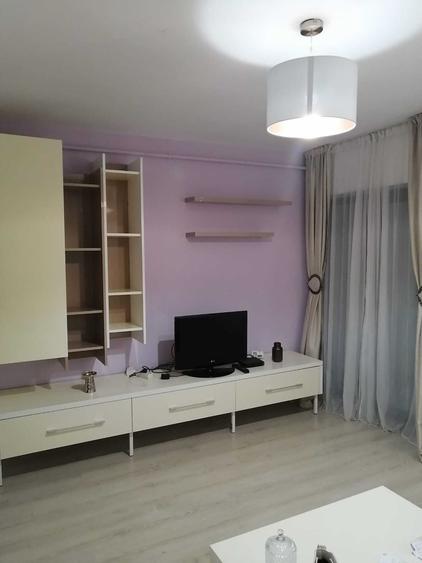 Garsonieră decomandată în Centru Civic