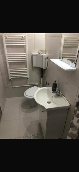 Apartament cu 2 camere semidecomandat, mobilat în Tomis Nord