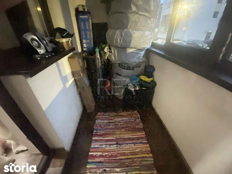 Apartament cu 3 camere decomandat, mobilat în Rahova