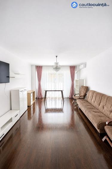 Apartament cu 3 camere în Lujerului