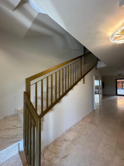 Apartament cu 2 camere decomandat în Între Lacuri