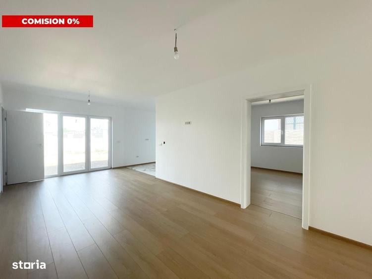 Casă cu 3 camere cu Teren 300 Mp în Sud