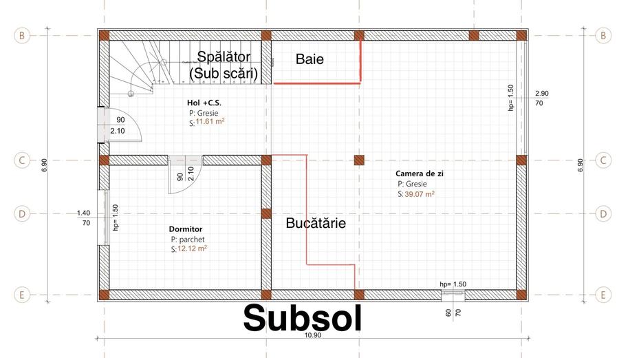 Casă cu Teren 710 Mp în Central