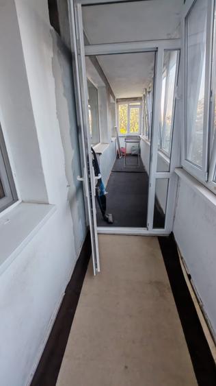 Ocazie! 2 camere Cosbuc cu balcon la tot apartamentul - 1