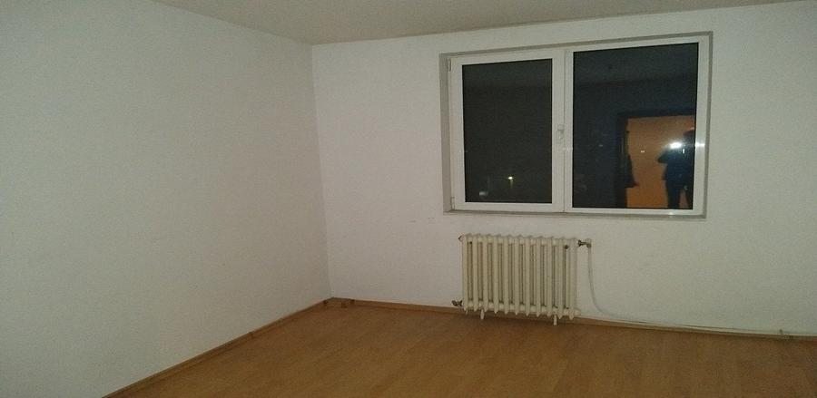 Apartament cu 3 camere în Târgu Neamț