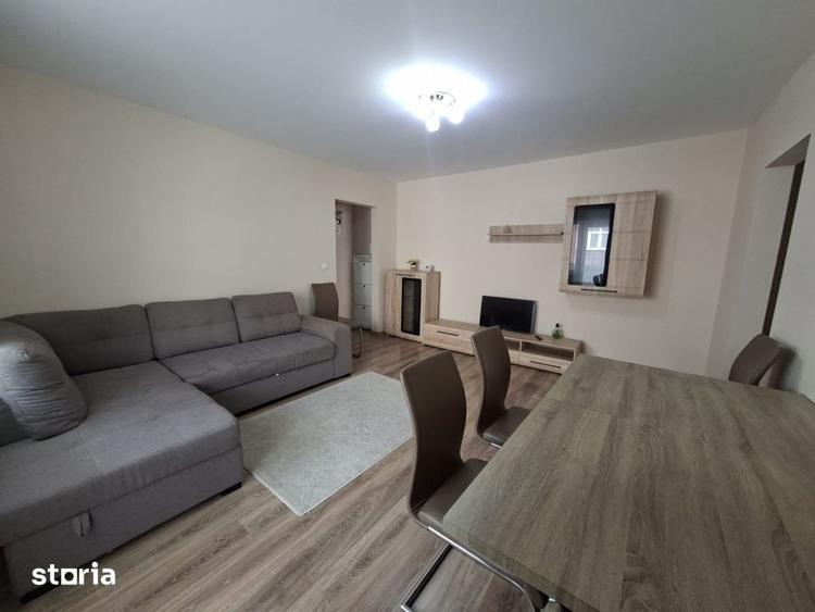 Apartament cu 3 camere decomandat în Gării