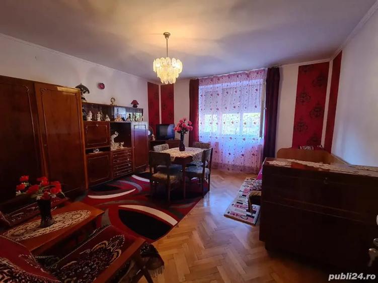 Casă cu 3 camere cu Teren 750 Mp în Criș