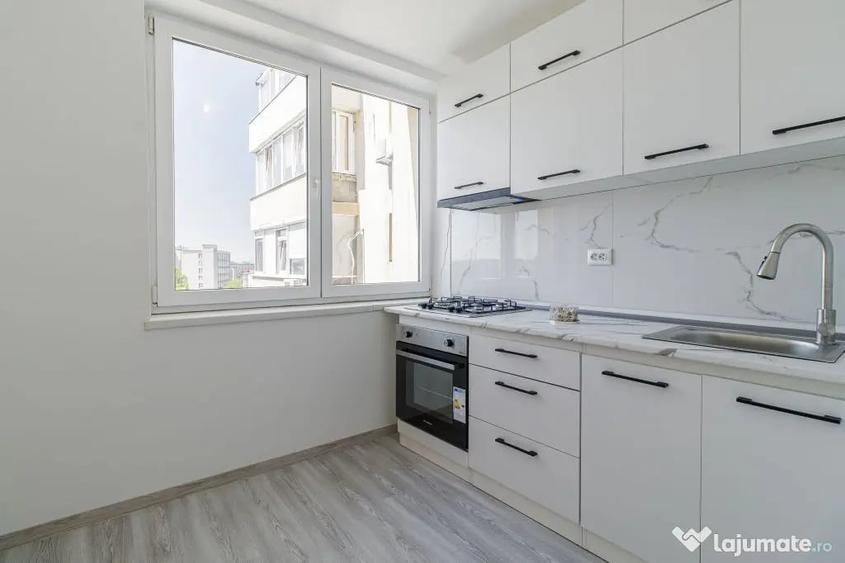 Apartament cu 2 camere semidecomandat în Gara de Nord
