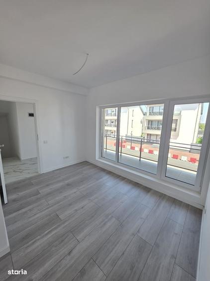 Casă cu 4 camere decomandat în Central