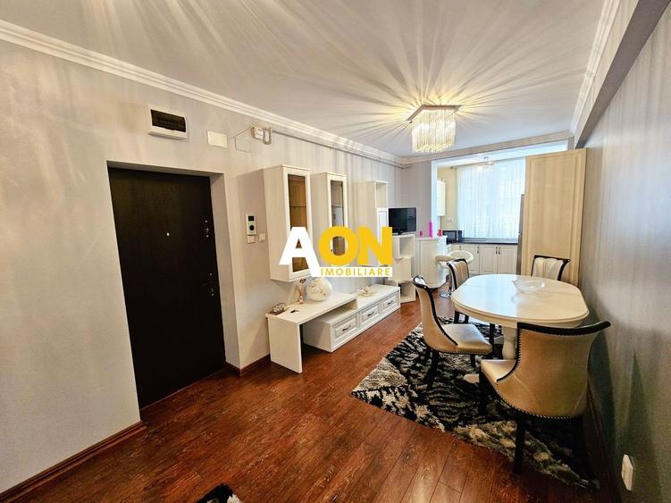 Apartament cu 2 camere decomandat, mobilat în Central