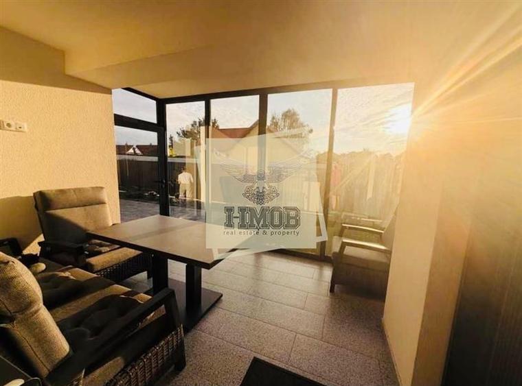 Casă individuală cu 5 camere cu Teren 355 Mp în Exterior Vest