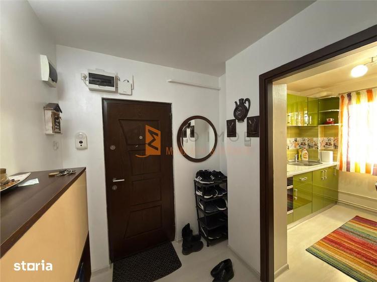 Apartament 3 camere cf 1 semidecomandat zona Micro 3 - 15