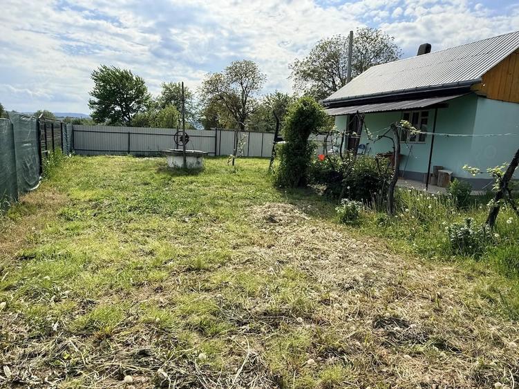 Casă cu Teren 7200 Mp în Târzia
