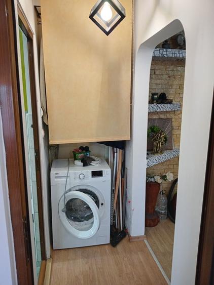 Apartament cu 2 camere semidecomandat în Est