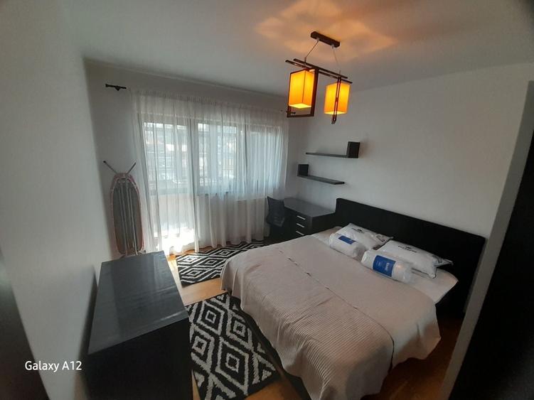 Apartament cu 3 camere decomandat în Liteni