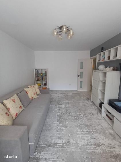 Apartament cu 2 camere decomandat în Sud