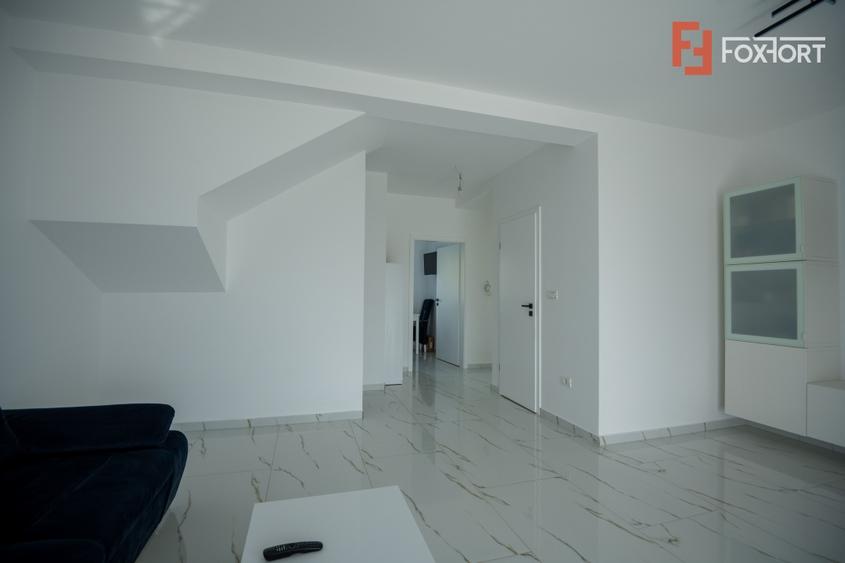 Duplex cu 3 camere cu Canalizare în Moșnița Veche