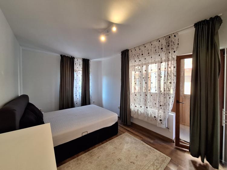 Apartament cu 2 camere semidecomandat, mobilat în Florești