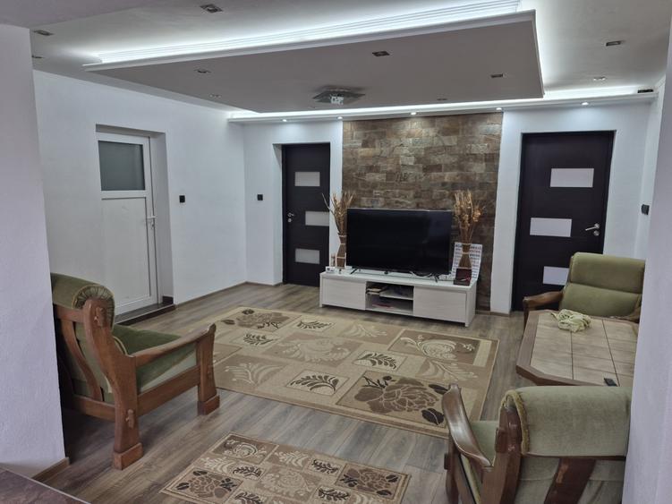 Casă cu 3 camere cu Teren 514 Mp în Central