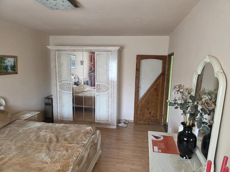Apartament cu 3 camere decomandat în Micălaca