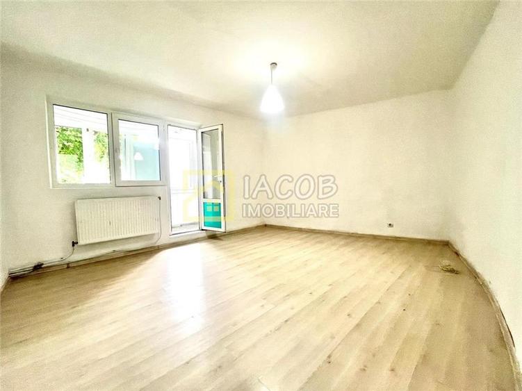 Apartament cu 2 camere decomandat, mobilat în Mioriței