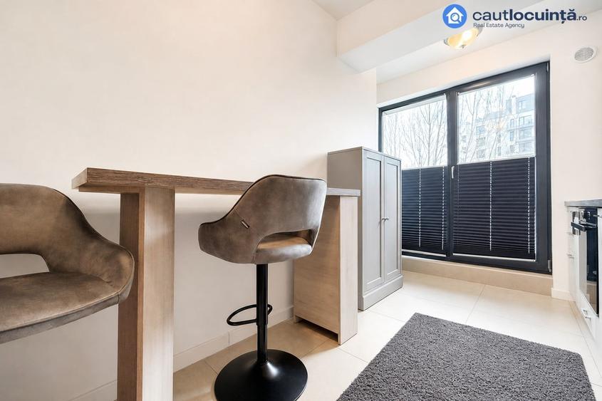 Apartament cu 3 camere în Crângași