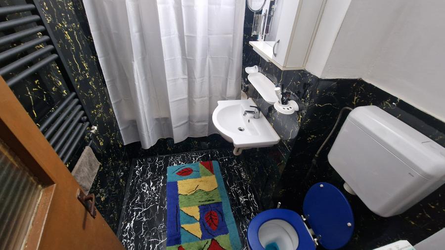 Apartament cu 2 camere semidecomandat în Astra