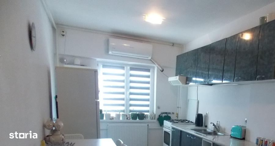 Apartament cu 2 camere decomandat în Ultracentral