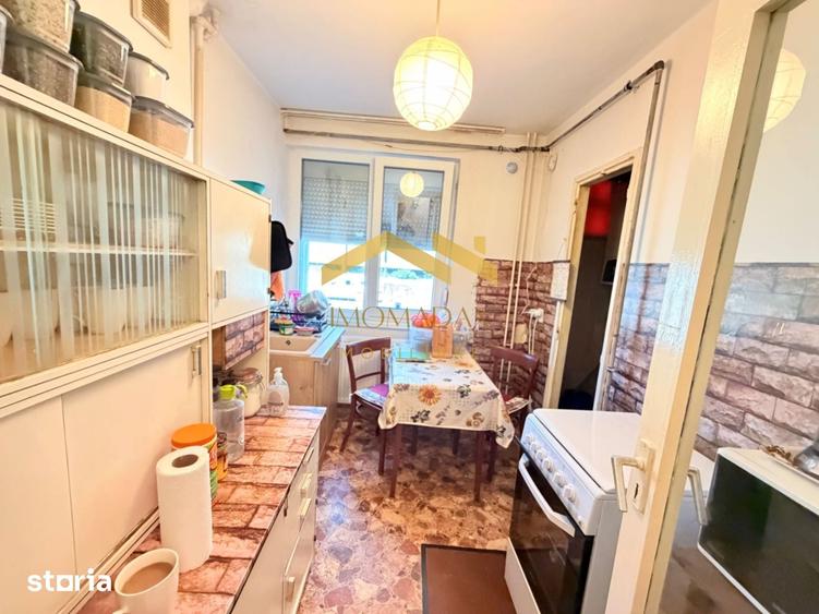 Apartament cu 2 camere semidecomandat în Central — fotografia 1
