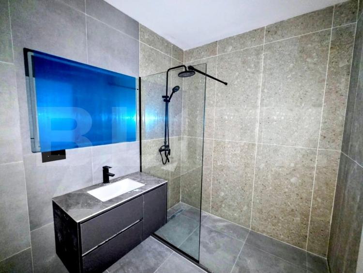 Apartament de tip studio, 40 mp, garaj, Eroilor - 8