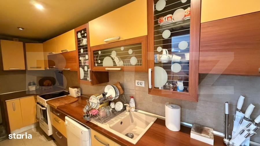 Apartament cu 3 camere decomandat în Central