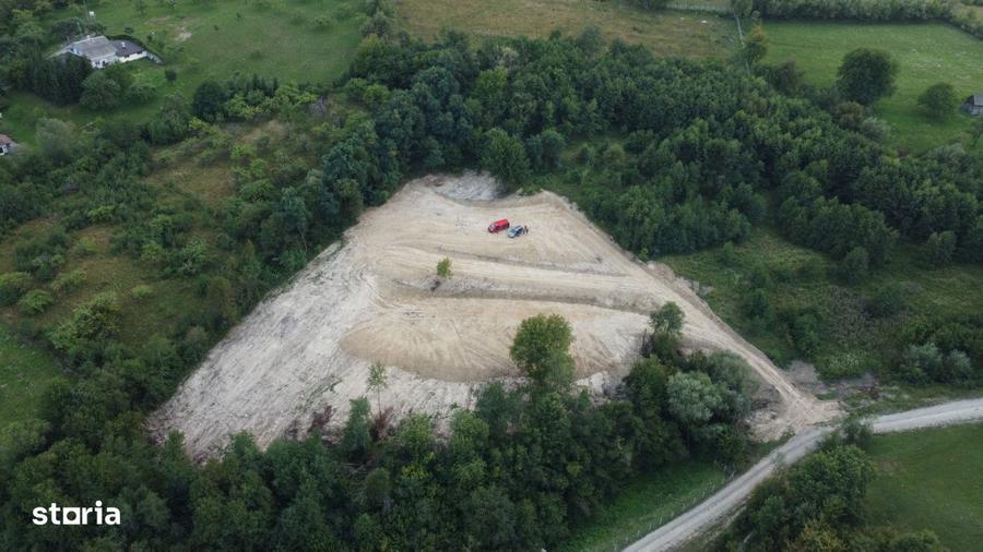 Teren de 12050 mp, în Josenii Bârgăului