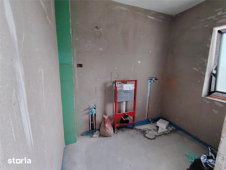 DUPLEX SPATIOS - 5 CAMERE - FINISAJE LA CERERE - 4