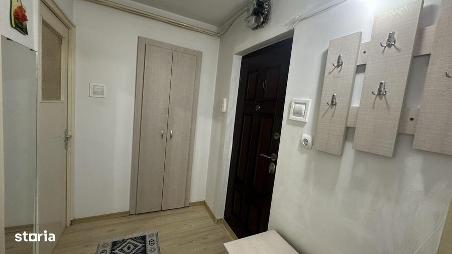 Garsonieră decomandată în Găvana