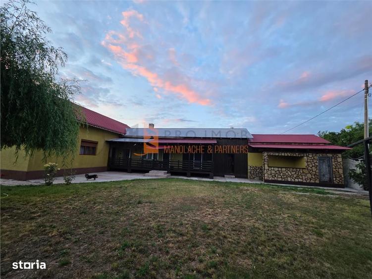 Casă cu 4 camere în Sătuc