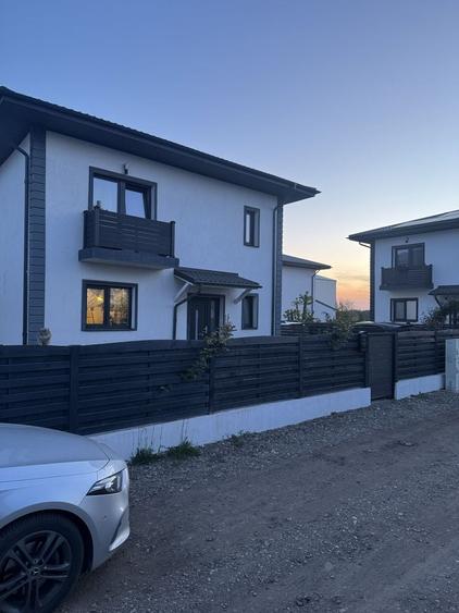 Casă cu 4 camere în Gura Câlnăului