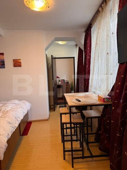 Casă individuală cu 5 camere cu Canalizare în Centrul Istoric