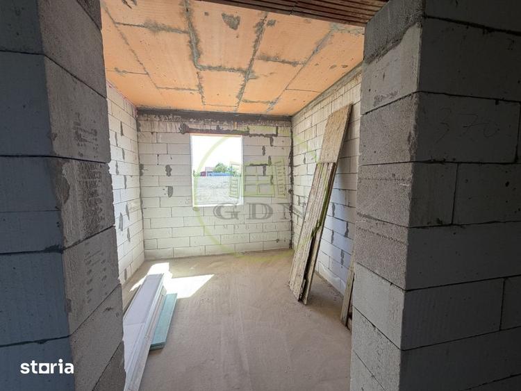 Casă cu 3 camere cu Teren 1533 Mp în Central