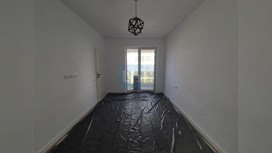Apartament cu 2 camere semidecomandat în Florești