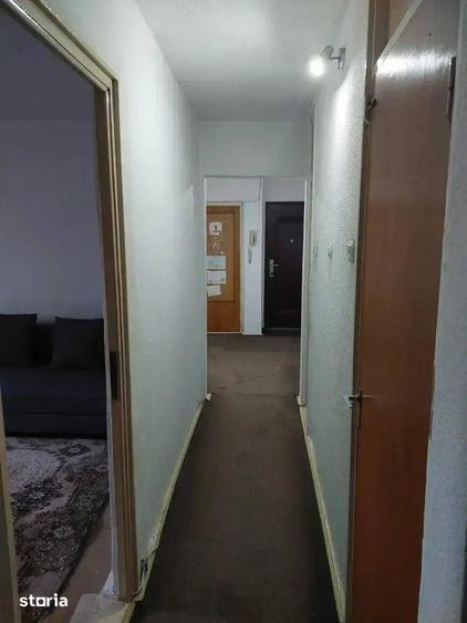 Apartament cu 3 camere în Rahova